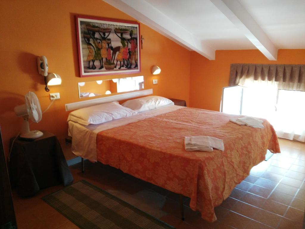 Hotel Simon Rimini Ngoại thất bức ảnh